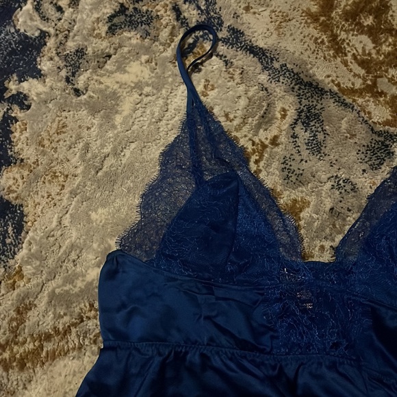 Victoria’s Secret Teal Lace Babydoll - Picture 2 of 6